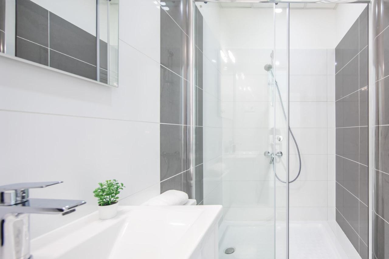 Absolute Central - New - Sunny Budapest Bagian luar foto